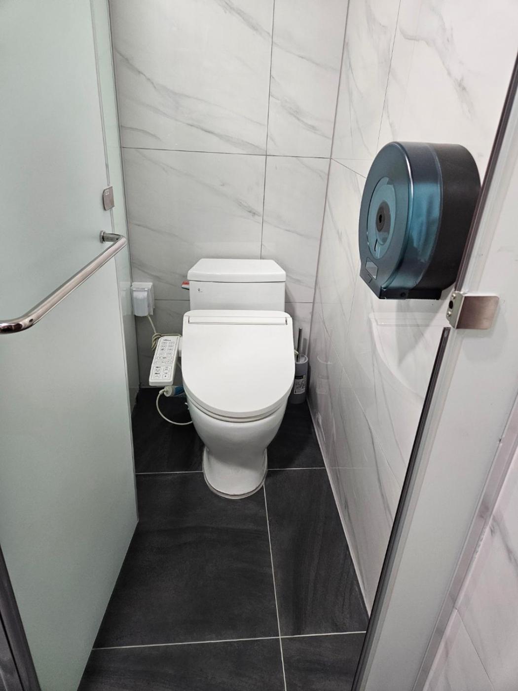 Philstay Myeongdong Boutique Female Сеул Экстерьер фото