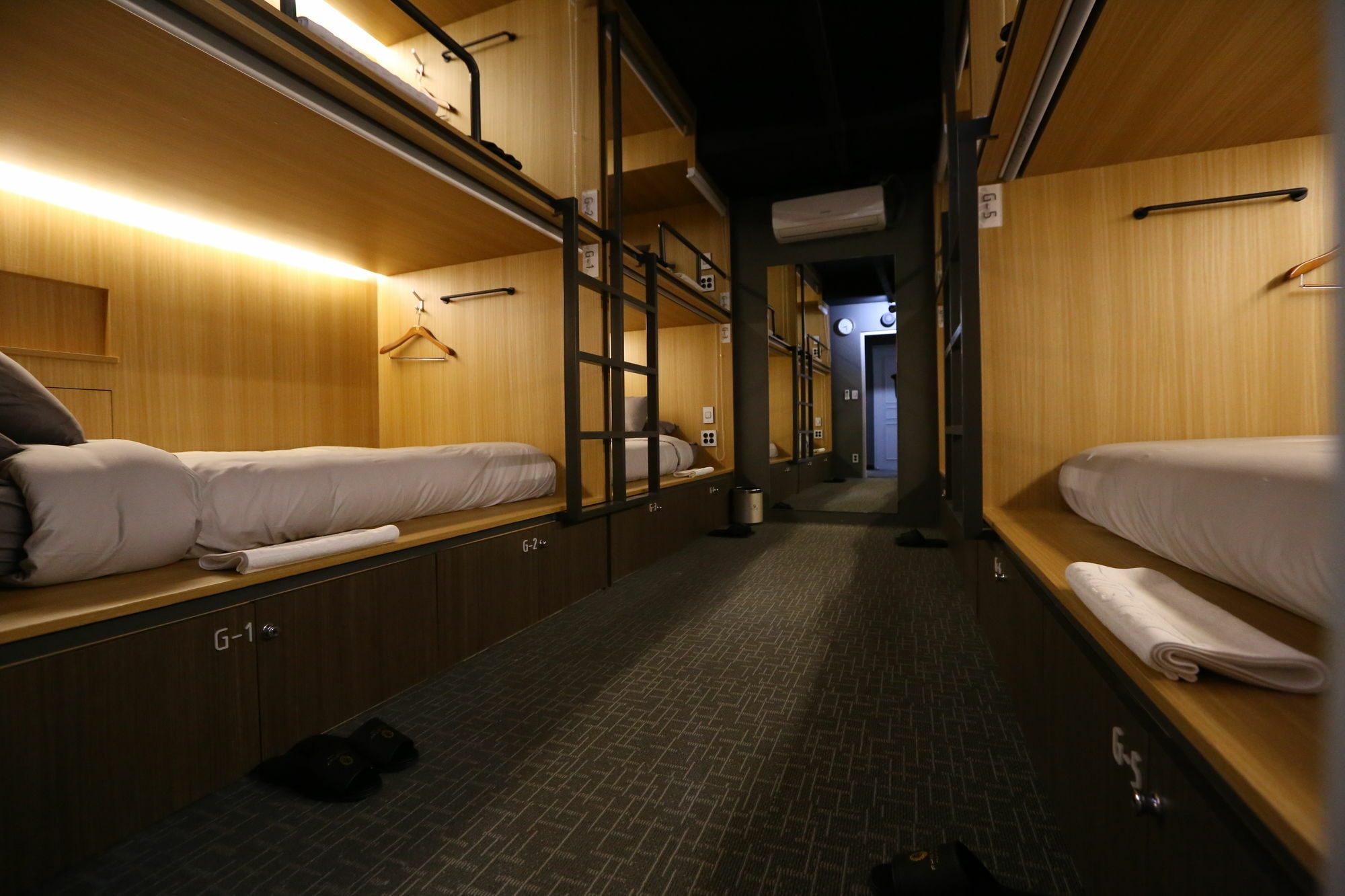 Philstay Myeongdong Boutique Female Сеул Экстерьер фото